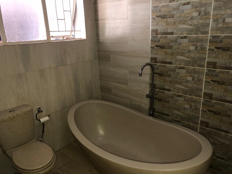 To Let 4 Bedroom Property for Rent in Impala Park Limpopo