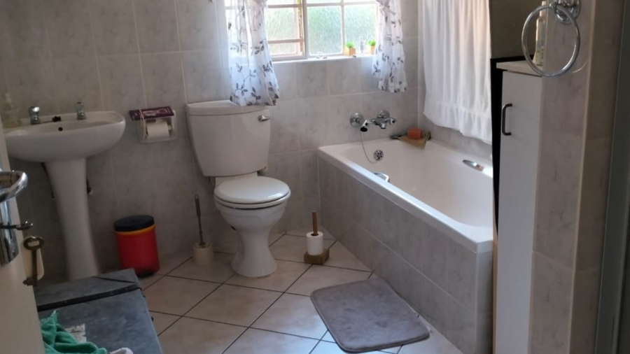 3 Bedroom Property for Sale in Modimolle Limpopo