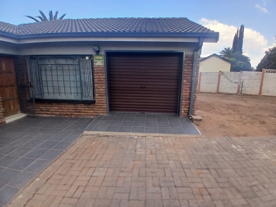 3 Bedroom Property for Sale in Ivy Park Limpopo
