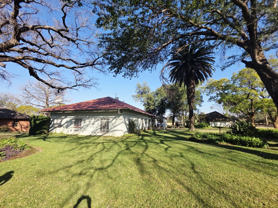 8 Bedroom Property for Sale in Mokopane Rural Limpopo