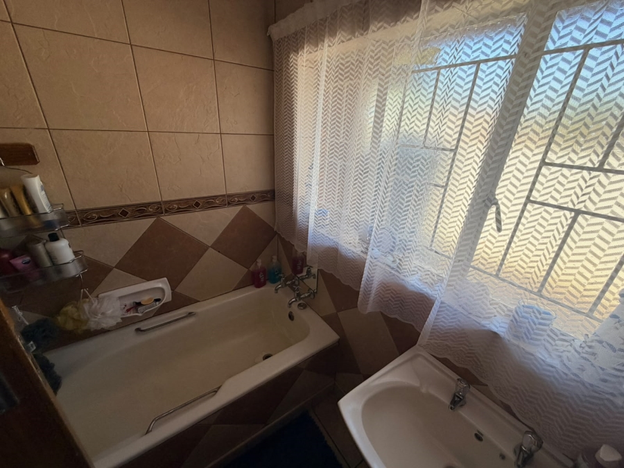 3 Bedroom Property for Sale in Mokopane Central Limpopo