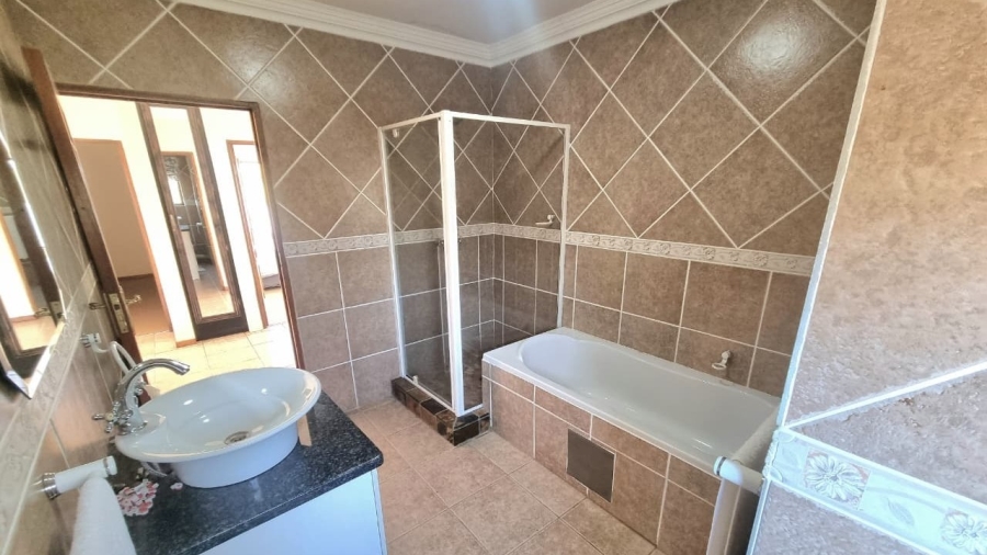 4 Bedroom Property for Sale in Koro Creek Golf Estate Limpopo