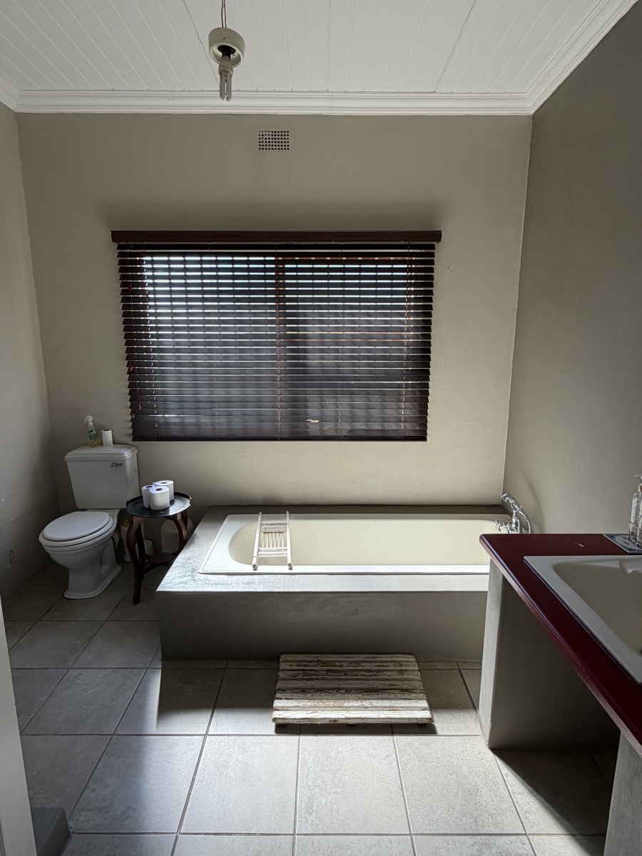 5 Bedroom Property for Sale in Dendron Limpopo