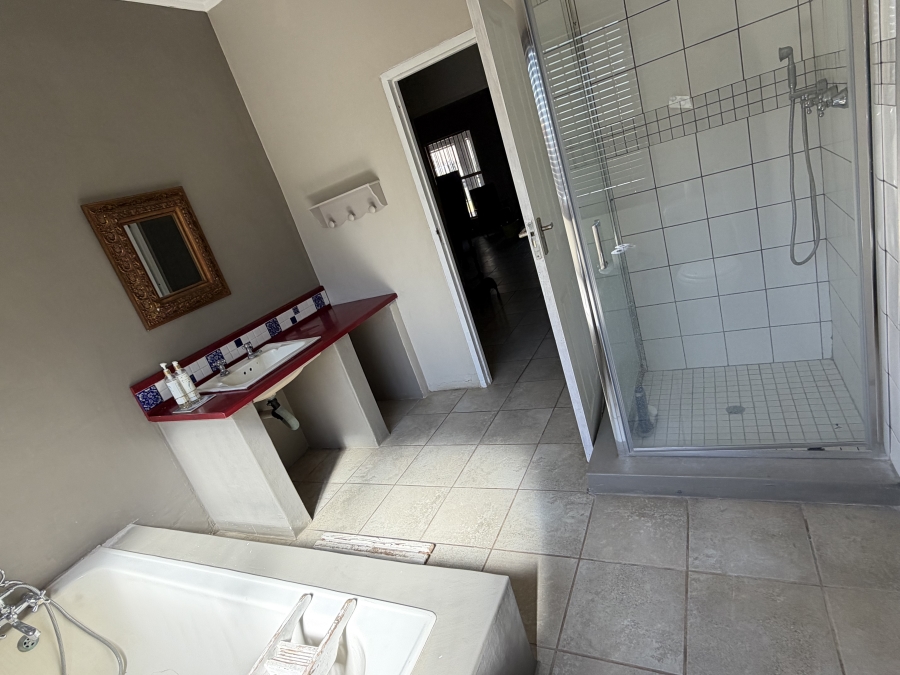 5 Bedroom Property for Sale in Dendron Limpopo