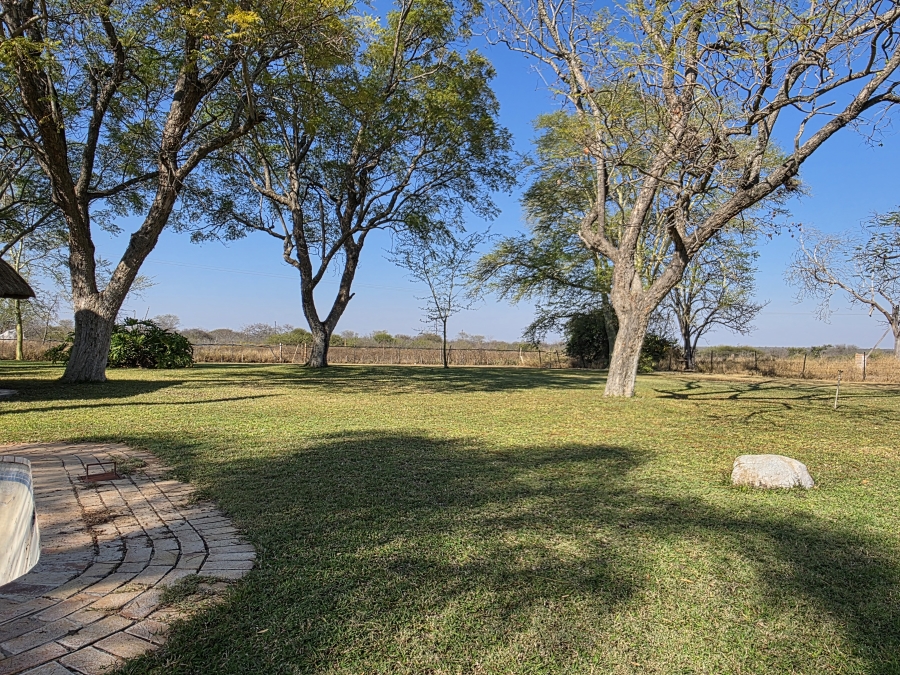 5 Bedroom Property for Sale in Dendron Limpopo