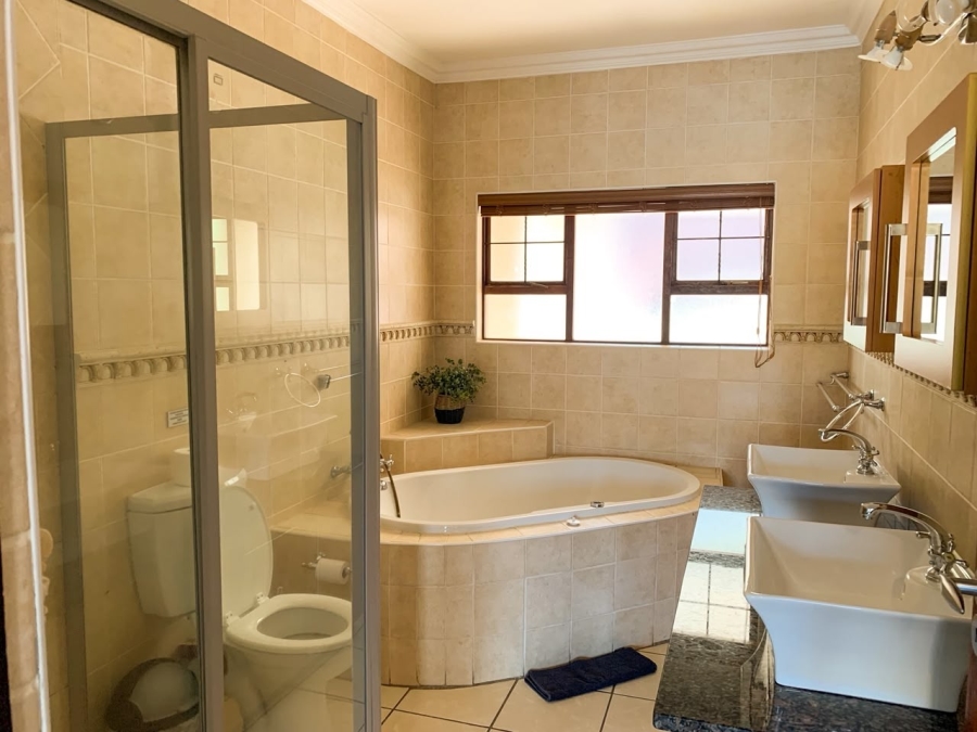 5 Bedroom Property for Sale in Bela Bela Limpopo