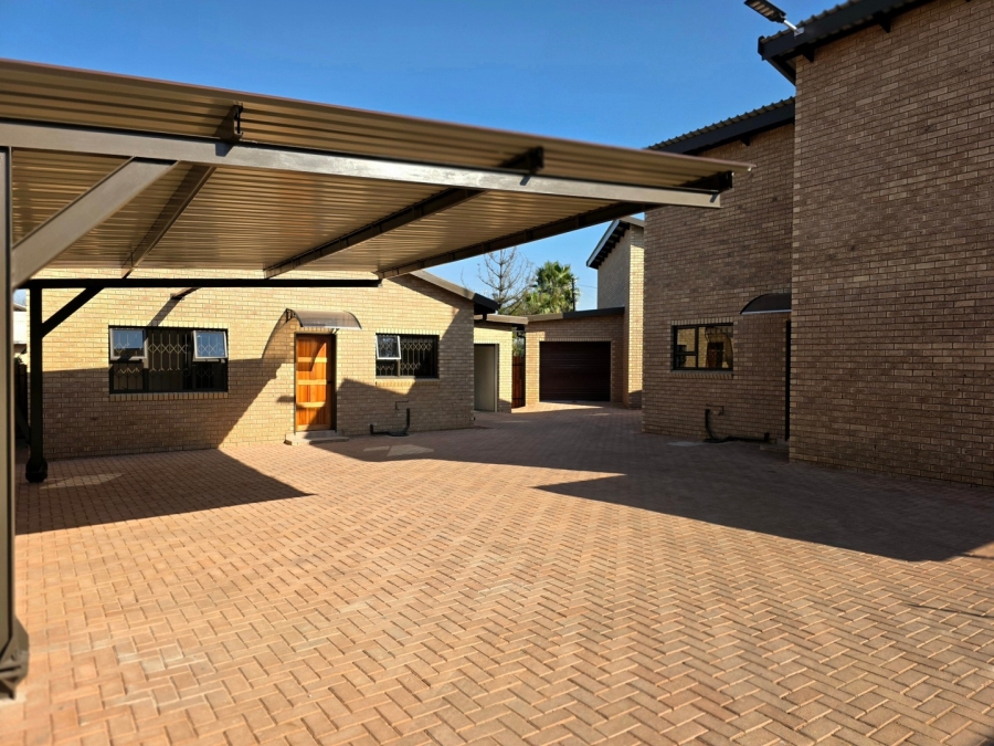 To Let 2 Bedroom Property for Rent in Fauna Park Limpopo