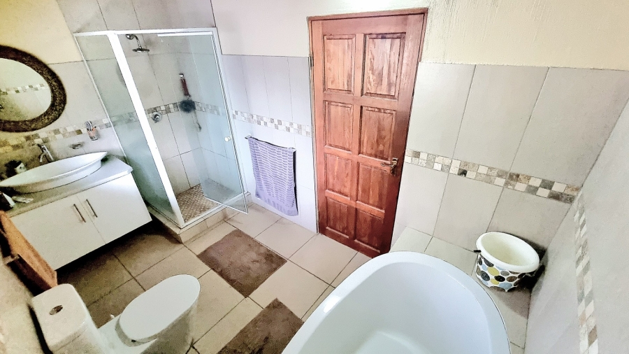 4 Bedroom Property for Sale in Koro Creek Golf Estate Limpopo