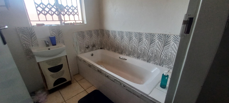 3 Bedroom Property for Sale in Emdo Park Limpopo