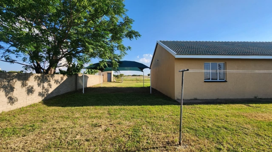 To Let 3 Bedroom Property for Rent in Doornbult Limpopo