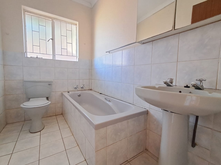 To Let 2 Bedroom Property for Rent in Bendor Limpopo