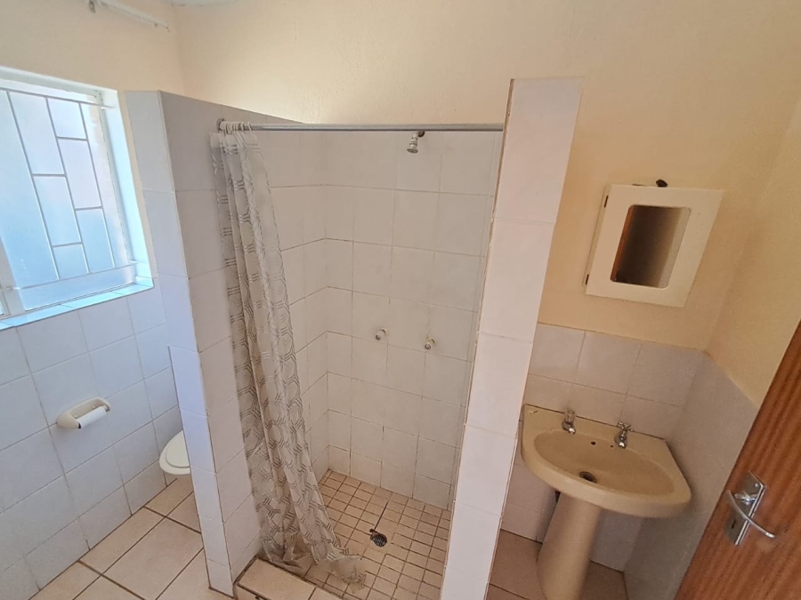 To Let 2 Bedroom Property for Rent in Bendor Limpopo