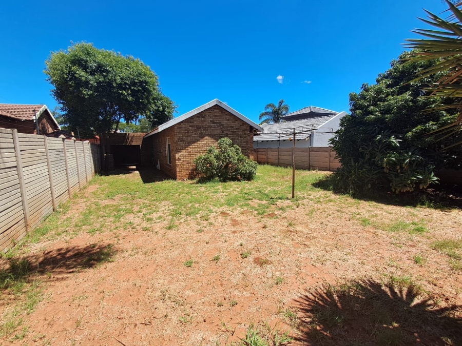To Let 2 Bedroom Property for Rent in Bendor Limpopo