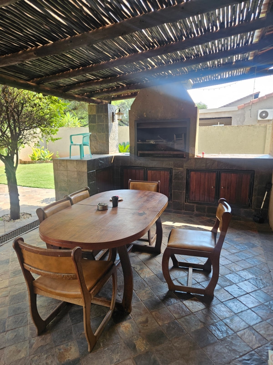 3 Bedroom Property for Sale in Ditholo Wildlife Estate Limpopo