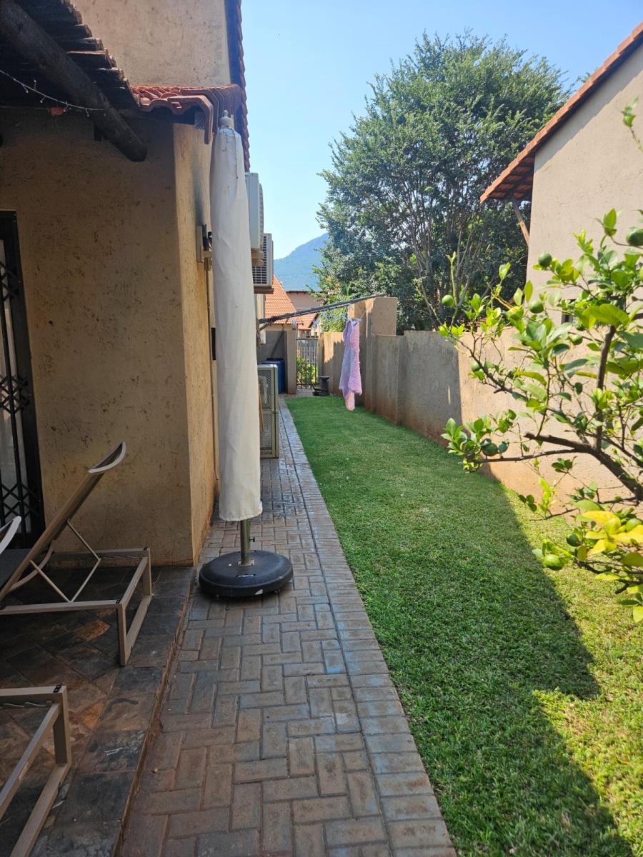 3 Bedroom Property for Sale in Ditholo Wildlife Estate Limpopo