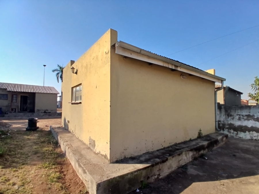 3 Bedroom Property for Sale in Namakgale Limpopo