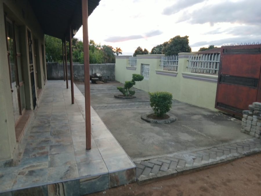 3 Bedroom Property for Sale in Namakgale Limpopo