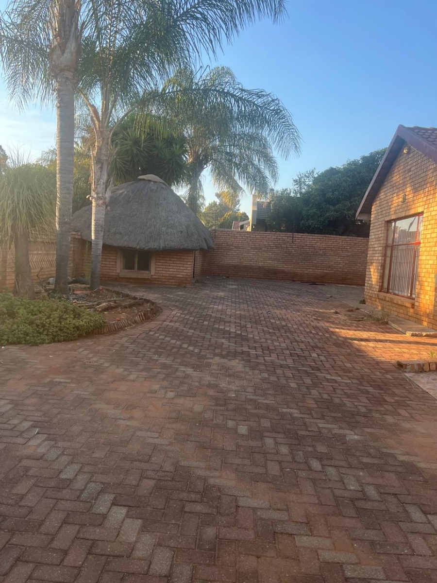 3 Bedroom Property for Sale in Flora Park Limpopo