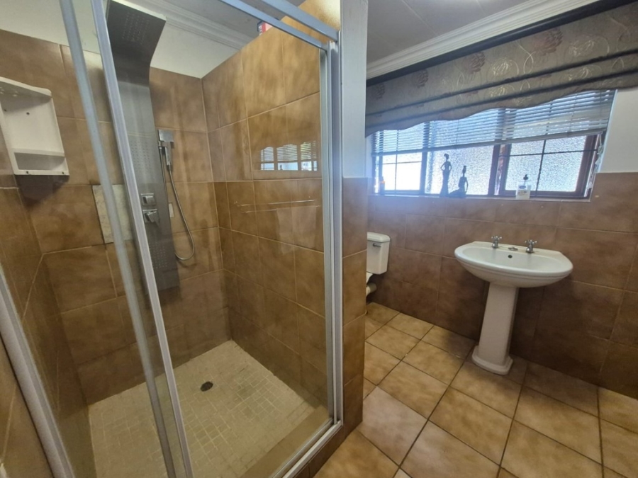 4 Bedroom Property for Sale in Phalaborwa Limpopo