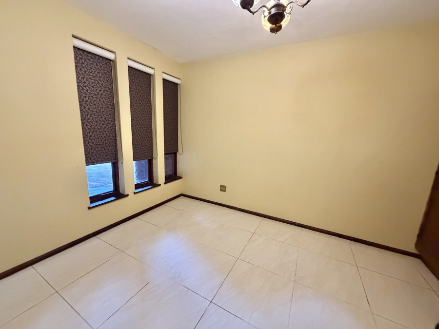 5 Bedroom Property for Sale in Louis Trichardt Limpopo