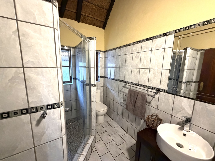 5 Bedroom Property for Sale in Louis Trichardt Limpopo