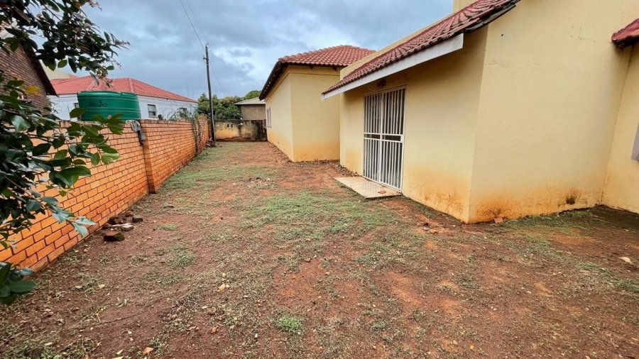 4 Bedroom Property for Sale in Flora Park Limpopo