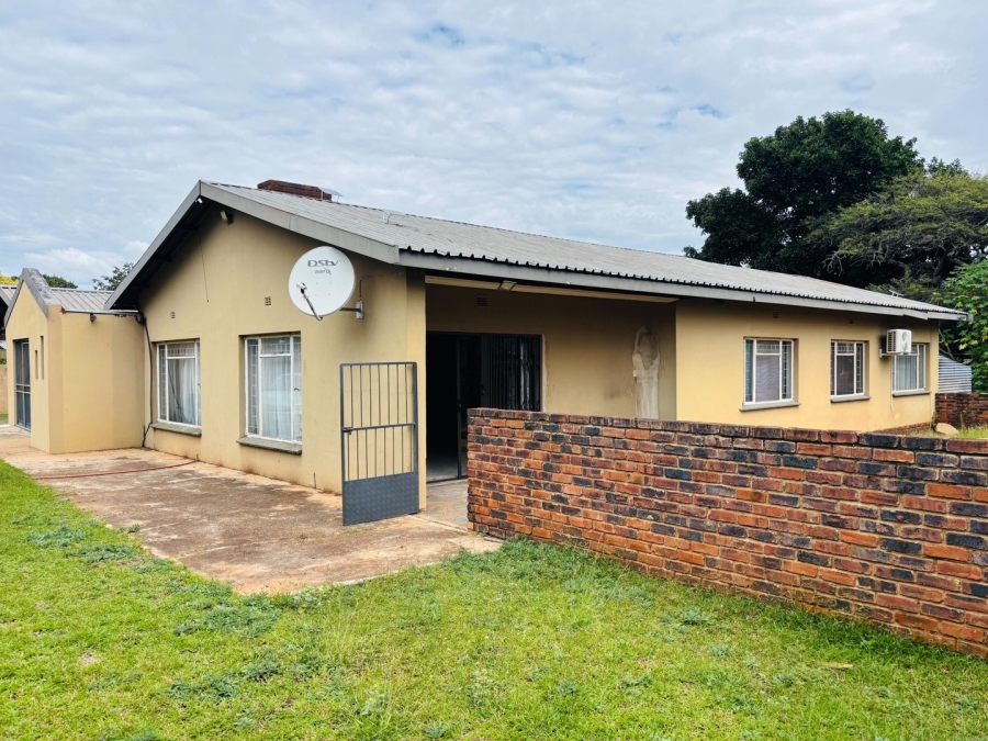 4 Bedroom Property for Sale in Trim Park Limpopo