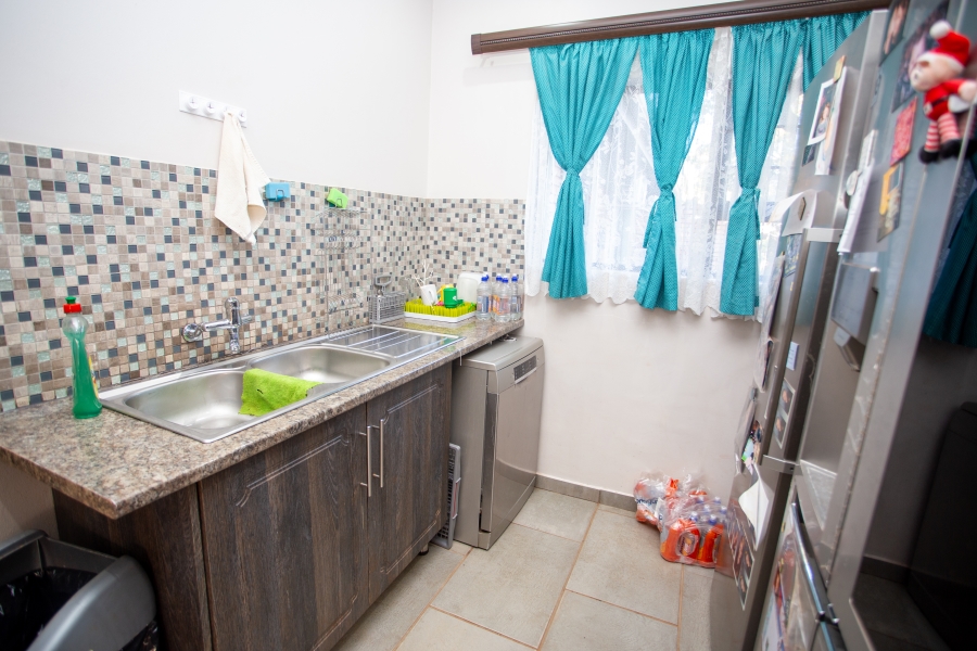 4 Bedroom Property for Sale in Chroompark Limpopo