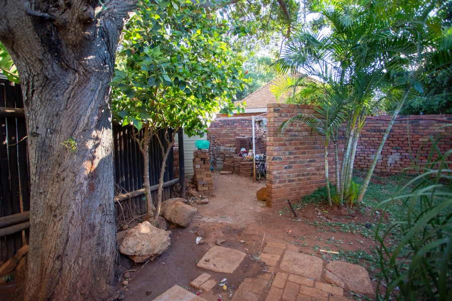 4 Bedroom Property for Sale in Chroompark Limpopo
