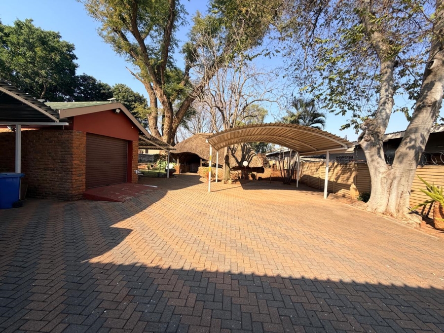 4 Bedroom Property for Sale in Mokopane Central Limpopo