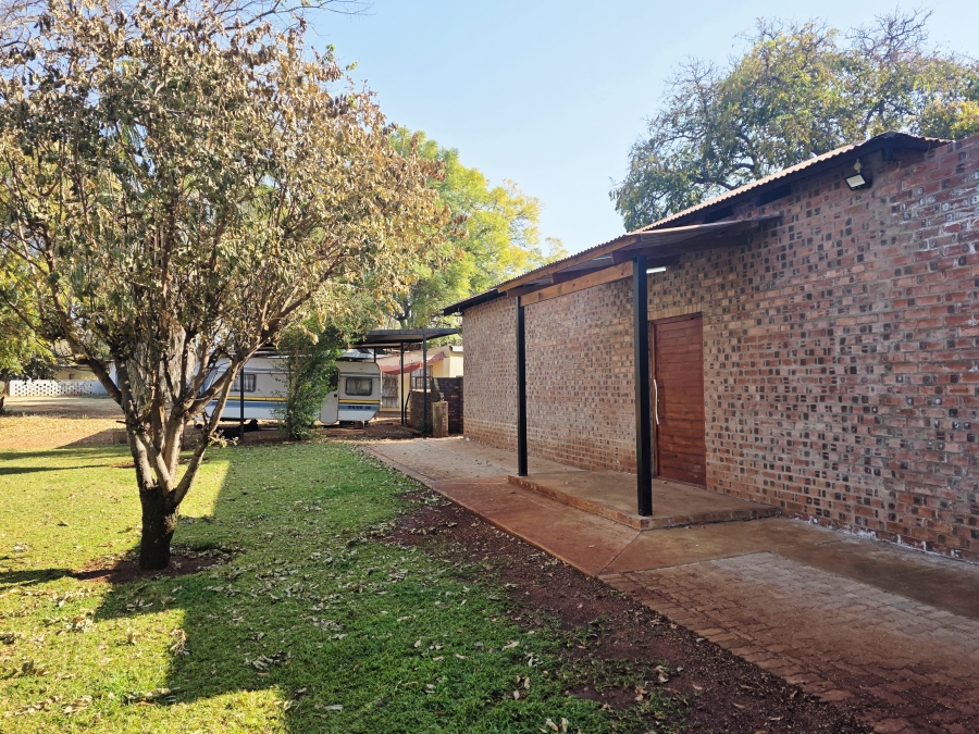 3 Bedroom Property for Sale in Mookgopong Limpopo
