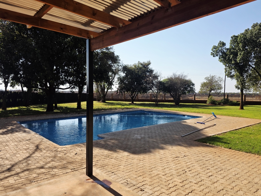 3 Bedroom Property for Sale in Mookgopong Limpopo