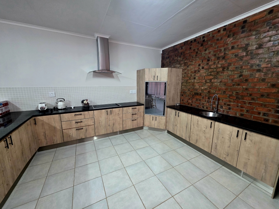 3 Bedroom Property for Sale in Mookgopong Limpopo