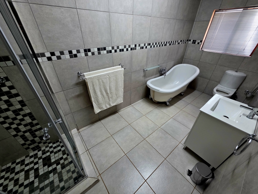 3 Bedroom Property for Sale in Mookgopong Limpopo