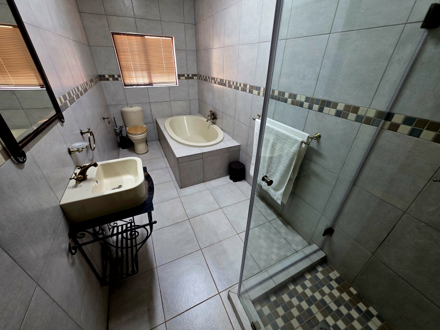 3 Bedroom Property for Sale in Mookgopong Limpopo