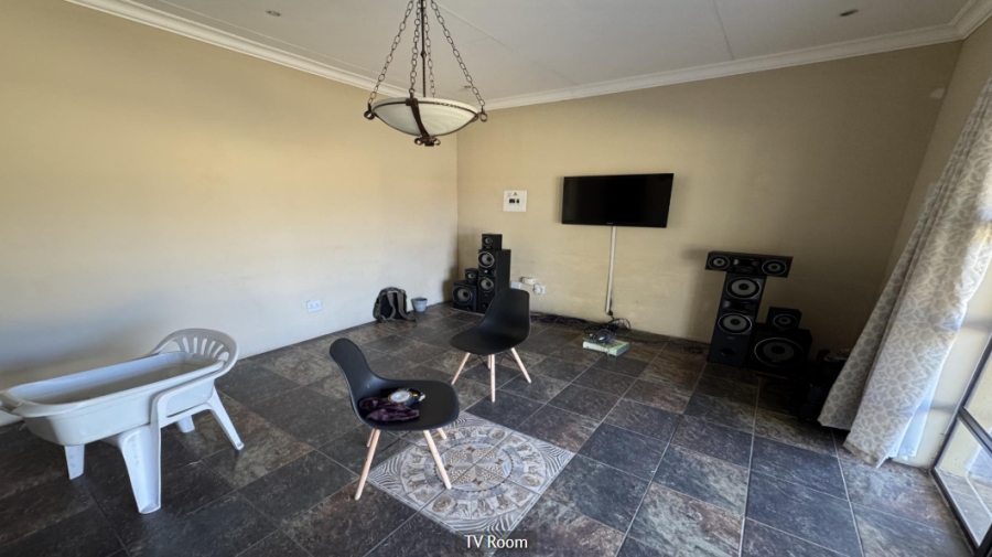 4 Bedroom Property for Sale in Palmietfontein Limpopo