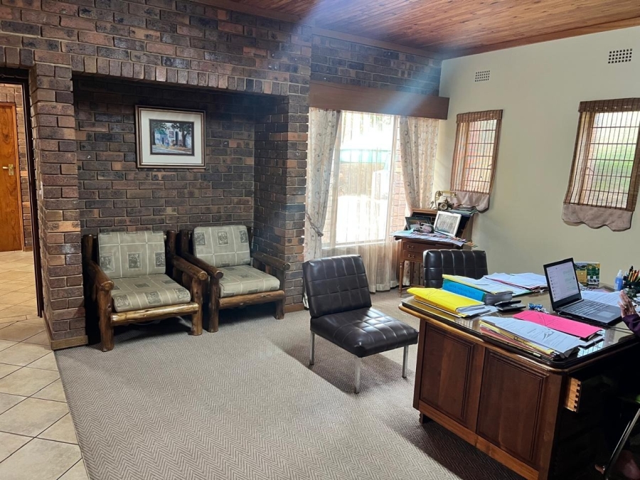 4 Bedroom Property for Sale in Chroompark Limpopo