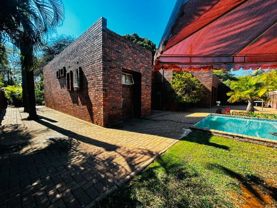 4 Bedroom Property for Sale in Chroompark Limpopo