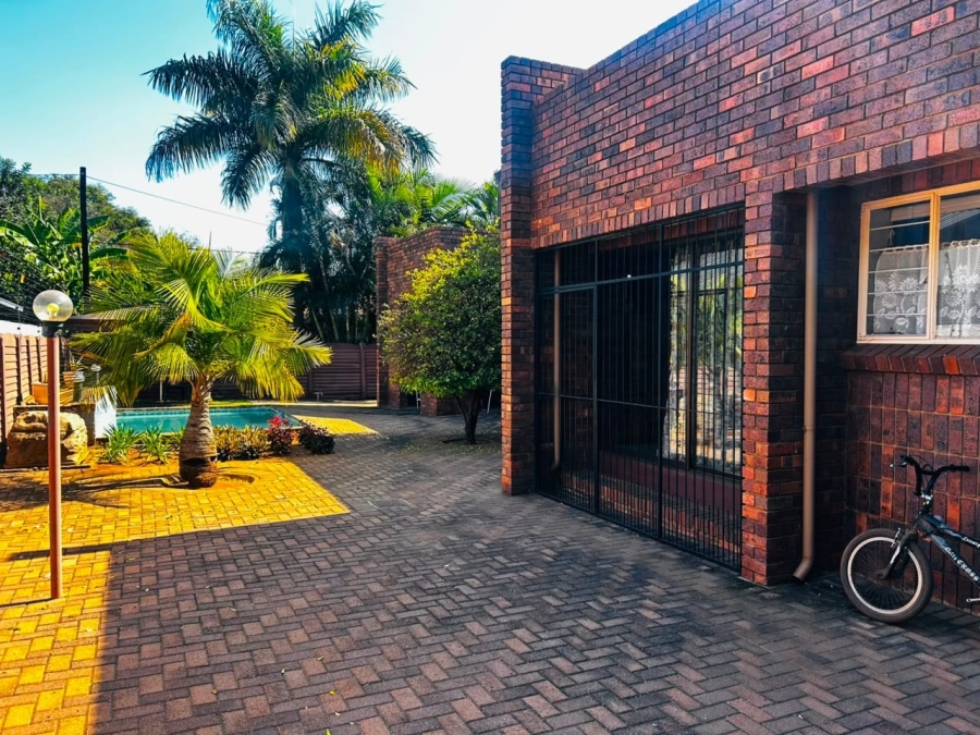 4 Bedroom Property for Sale in Chroompark Limpopo