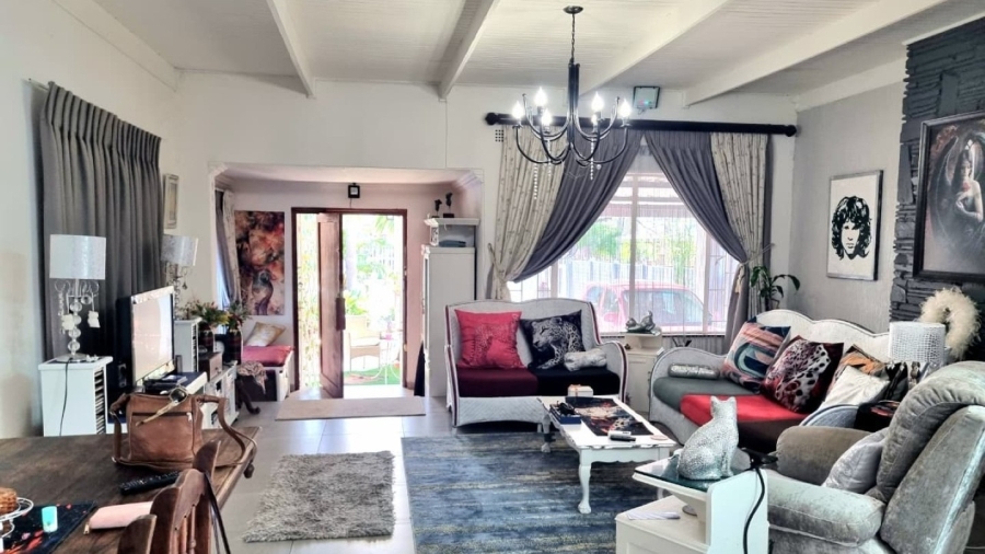 6 Bedroom Property for Sale in Modimolle Limpopo