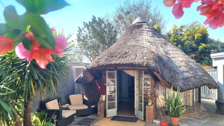 6 Bedroom Property for Sale in Modimolle Limpopo