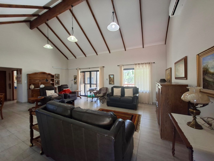 2 Bedroom Property for Sale in Negester Klein Kariba Limpopo