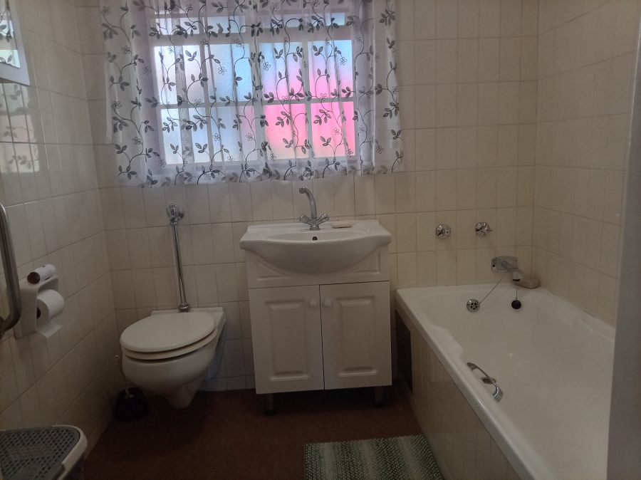 To Let 3 Bedroom Property for Rent in Aventura Warmbaths Limpopo