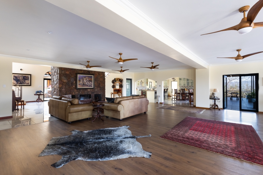 6 Bedroom Property for Sale in Vaalwater Limpopo