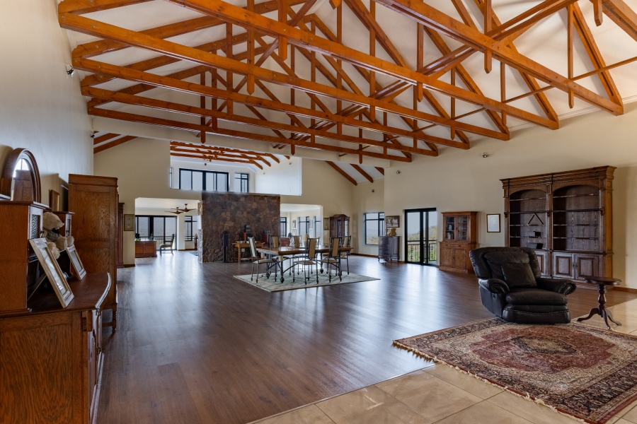 6 Bedroom Property for Sale in Vaalwater Limpopo