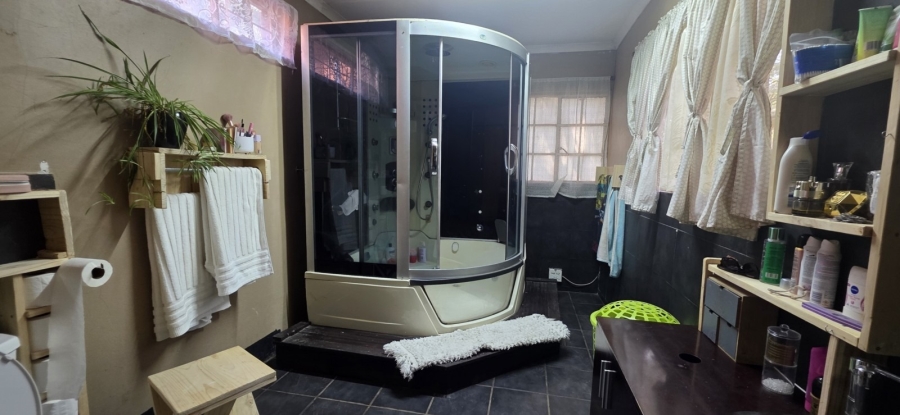 12 Bedroom Property for Sale in Bela Bela Limpopo