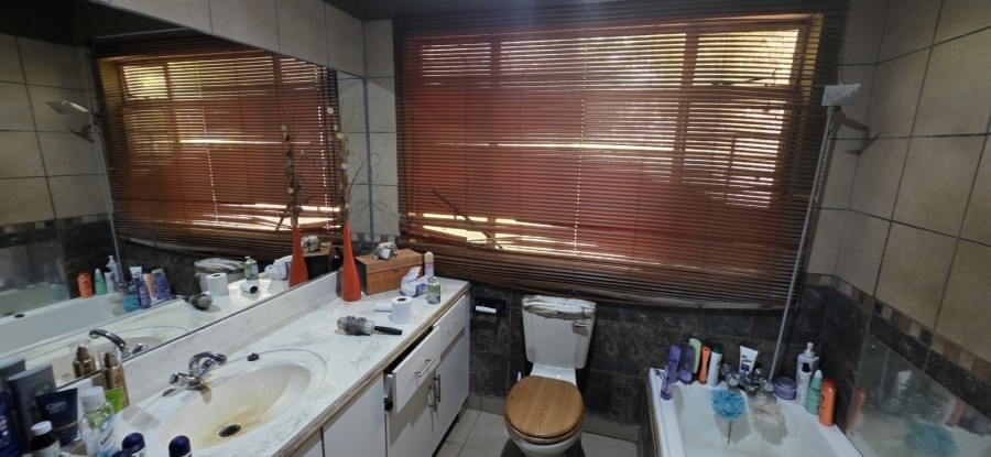12 Bedroom Property for Sale in Bela Bela Limpopo