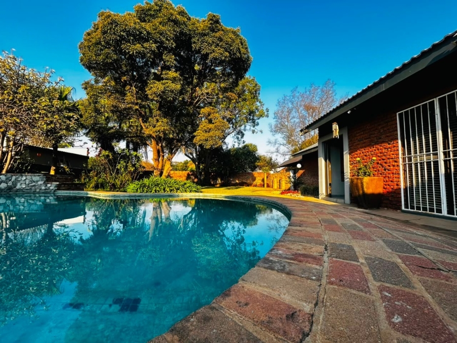 4 Bedroom Property for Sale in Chroompark Limpopo