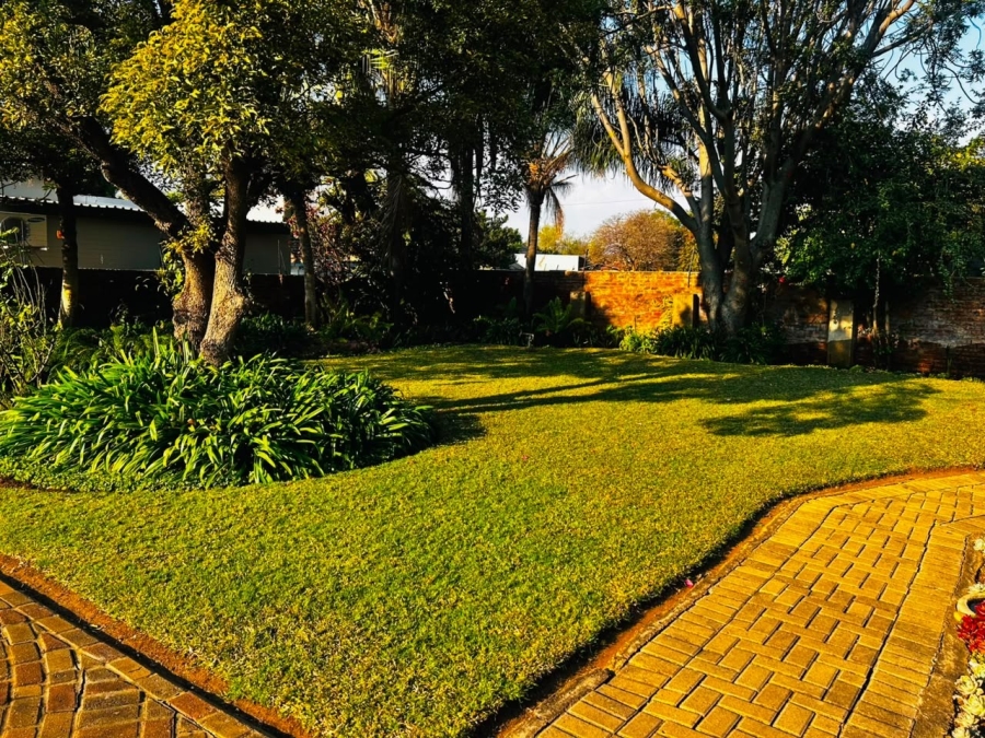 4 Bedroom Property for Sale in Chroompark Limpopo