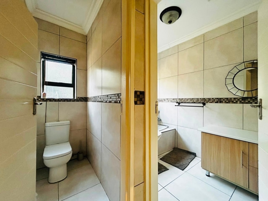 4 Bedroom Property for Sale in Chroompark Limpopo